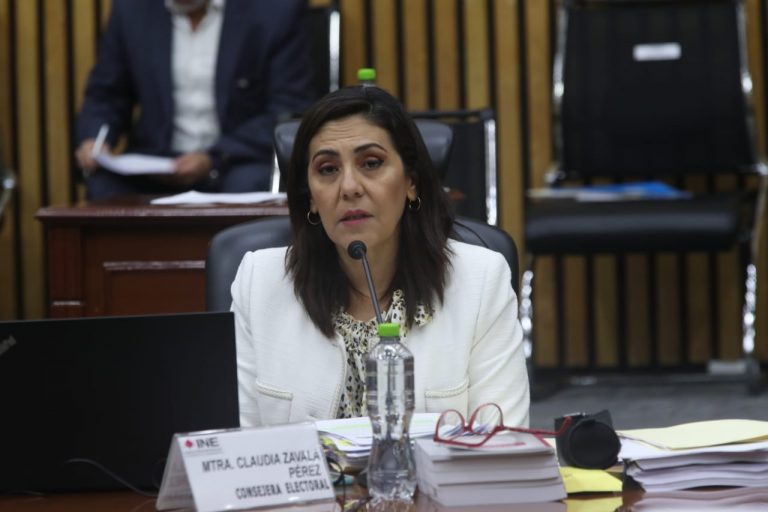 Claudia Zavala Pérez, Consejera Electoral.