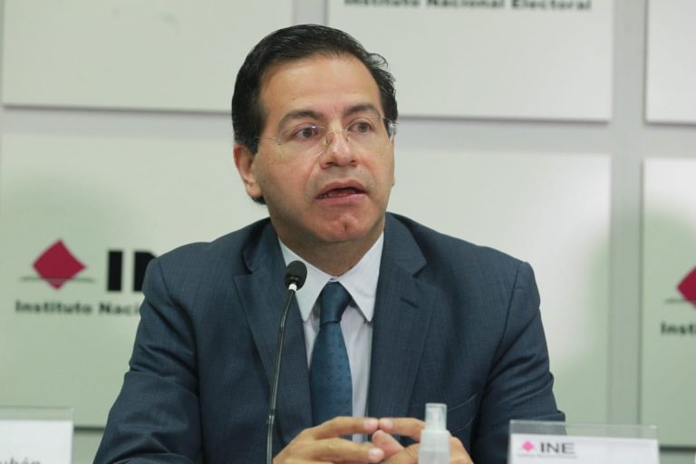 José Roberto Ruíz Saldaña, Consejero Electoral.