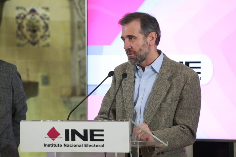 Lorenzo Córdova Vianello, Consejero Presidente.