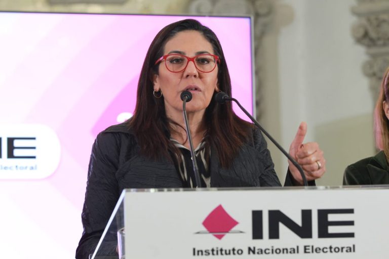 Claudia Zavala Pérez, Consejera Electoral.