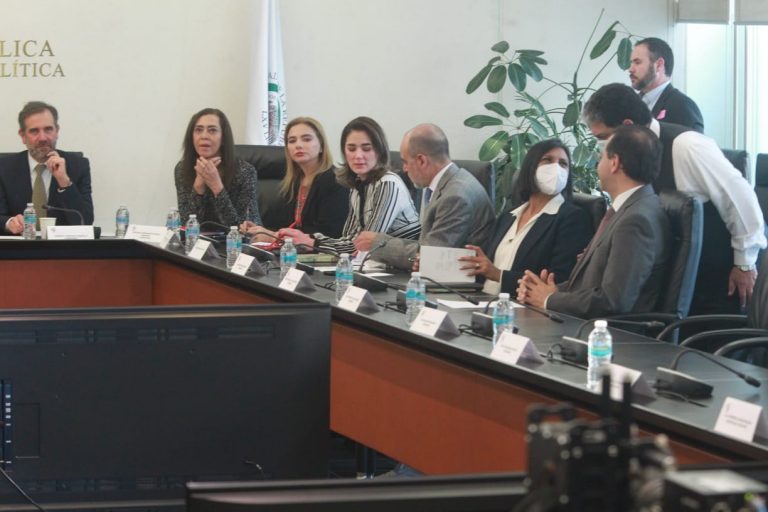 Reunión INE-Senado de la República para analizar implicaciones del Plan B de la reforma electoral