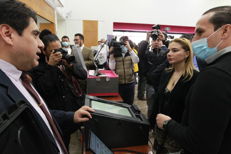 Inauguración: Exposición tecnología aplicada para Procesos Electorales y de Participación Ciudadana.