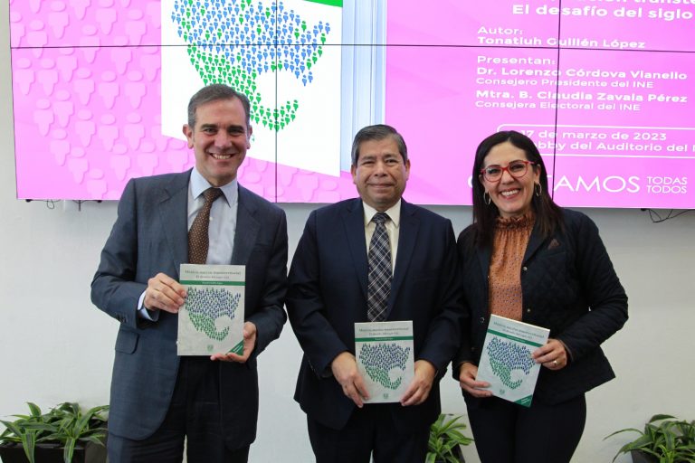 Presentación del libro "México, nación transterritorial, El desafío del siglo XXI".