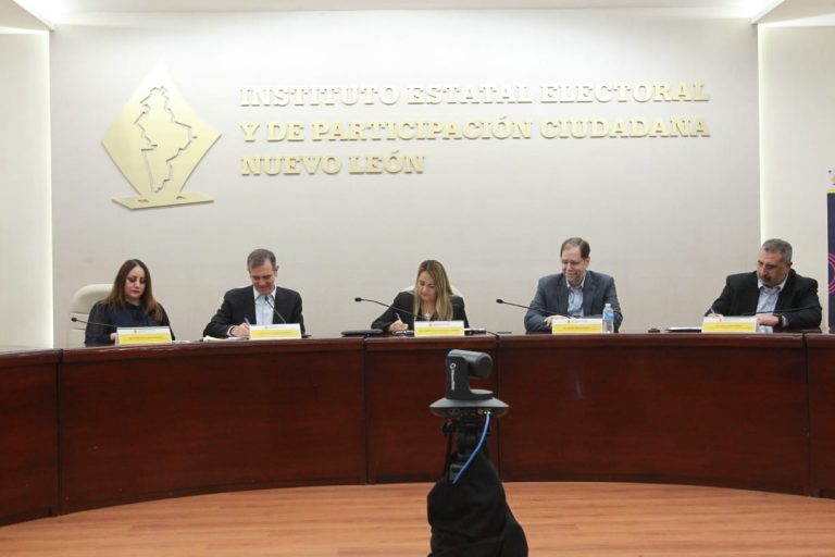 Firma del Convenio General de Apoyo y Colaboración para el Fomento de la Cultura Cívica Democrática en el Estado de Nuevo León.