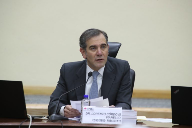Lorenzo Córdova Vianello, Consejero Presidente.