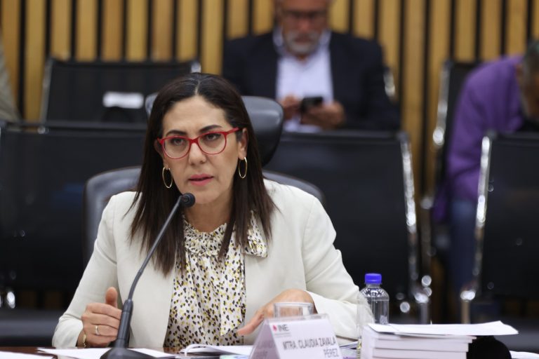 Claudia Zavala Pérez, Consejera Electoral.
