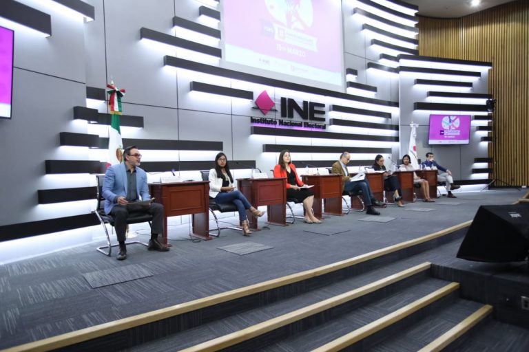 Foro #JuventudActúaMX, influyendo en políticas públicas.