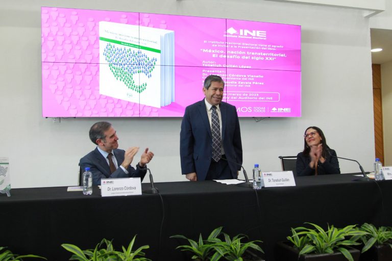 Presentación del libro "México, nación transterritorial, El desafío del siglo XXI".