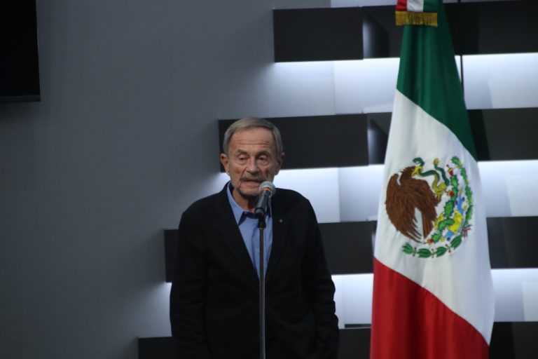 Adam Jan Przeworski, Conferencista.