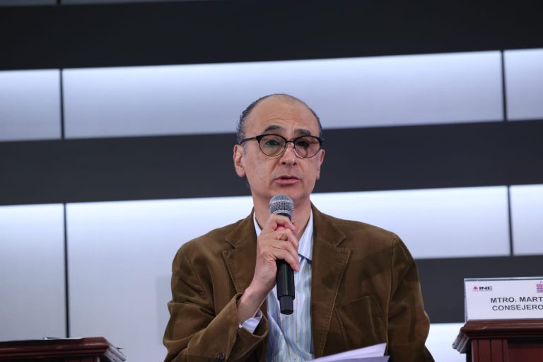 Martín Faz Mora, Consejero Electoral del INE e integrante de la Comisión de Capacitación Electoral y Educación Cívica del INE.