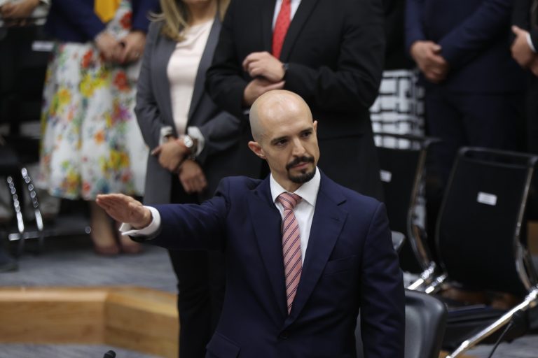 Toma de protesta del Consejero  Arturo Castillo Loza.