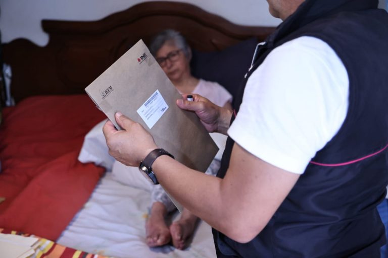 Inicio de la Jornada de voto anticipado para personas con alguna limitación física en el Estado de México.