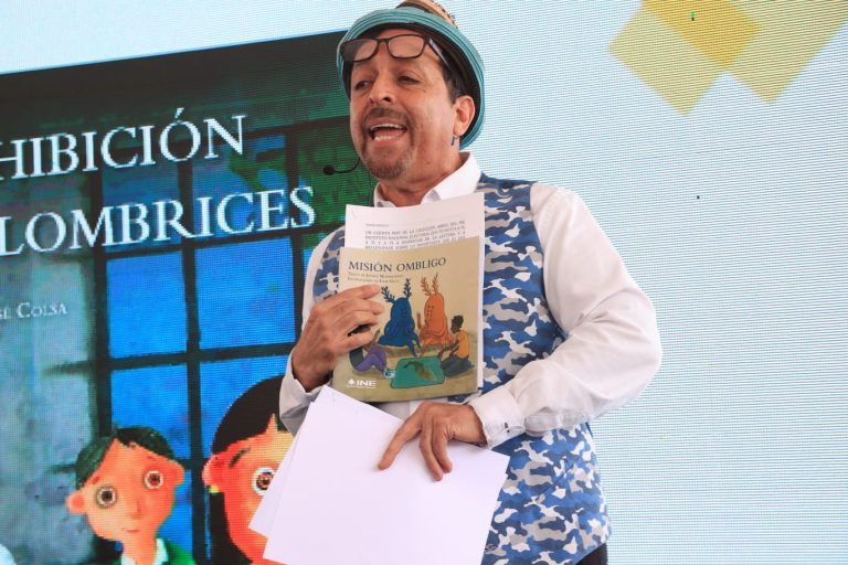 Ignacio Casas, Moderador y cuenta cuentos.