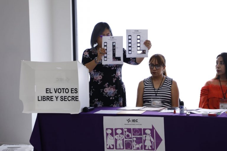 Bienvenida y Panel “El derecho al voto de las personas con discapacidad y de la diversidad sexual”.