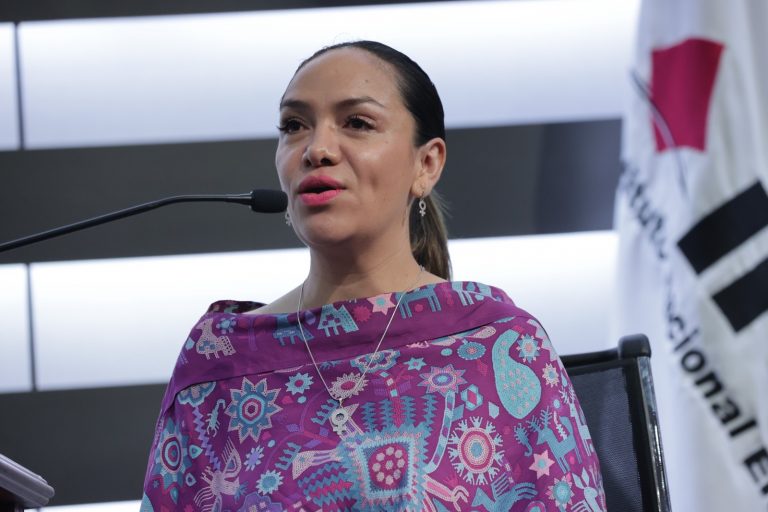 Yndira Sandoval Sánchez, Politóloga feminista, Las Constituyentes feministas.