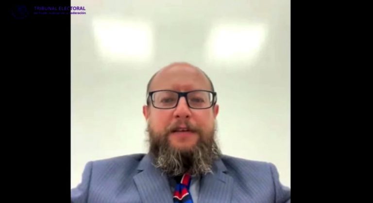 Fernando Ramírez Barrios, Secretario Instructor de la Sala Superior del TEPJF.