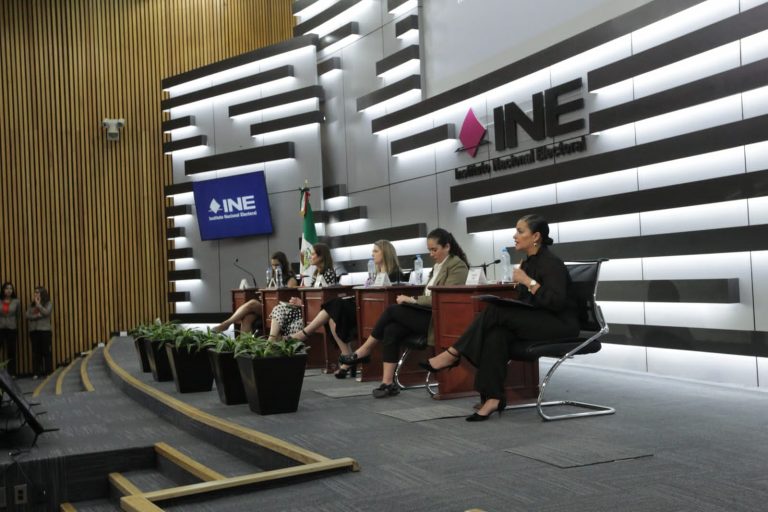 Mesa de diálogo Prevención de la Violencia Política contra las mujeres en Razón de Género.