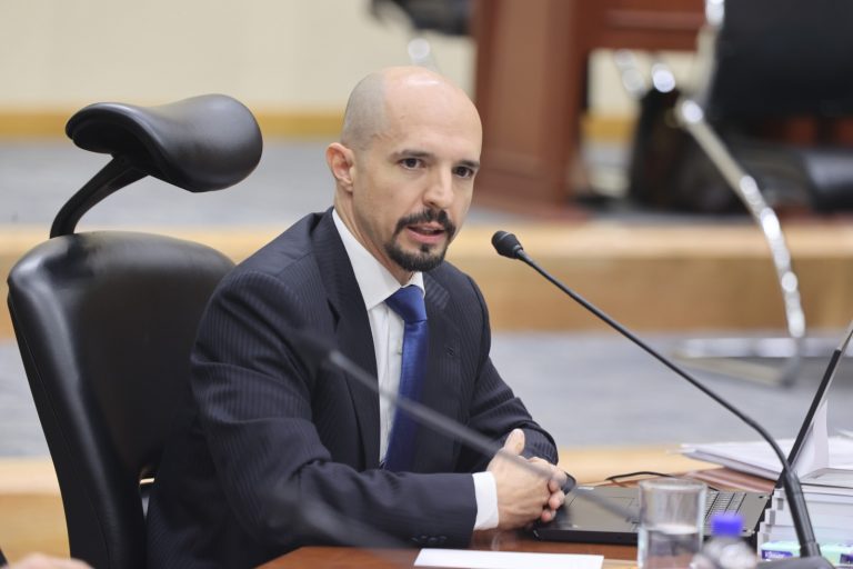 Arturo Castillo Loza, Consejero Electoral.