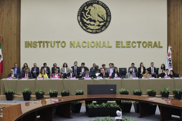 Encuentro de Coordinación entre la Conferencia Nacional de Gobernadores (CONAGO), las Gobernadoras y los Gobernadores de las entidades federativas y el Instituto Nacional Electoral (INE)
