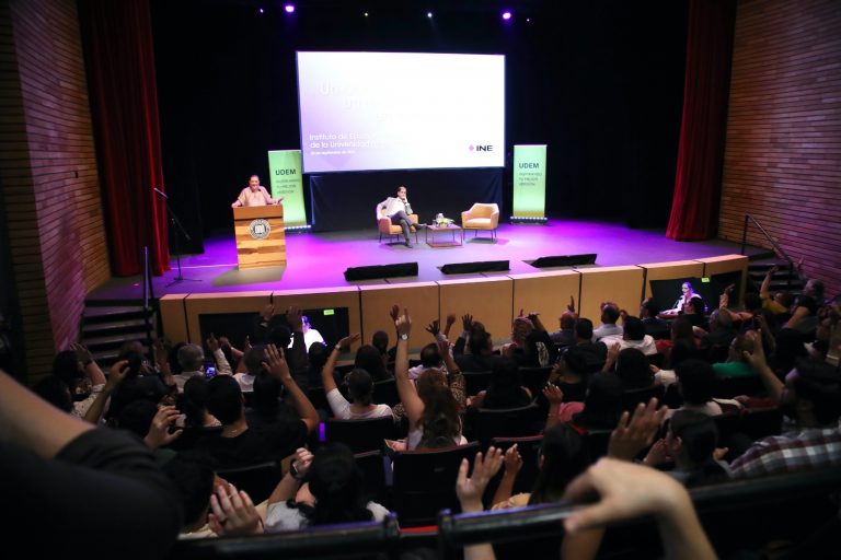 Conferencia “Un ciudadano, un registro y un voto.