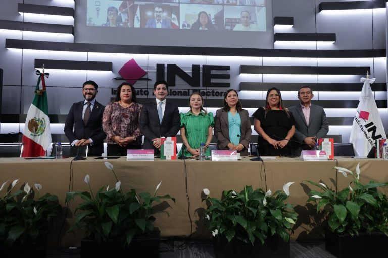 Presentación de la obra “Glosario Electoral”.