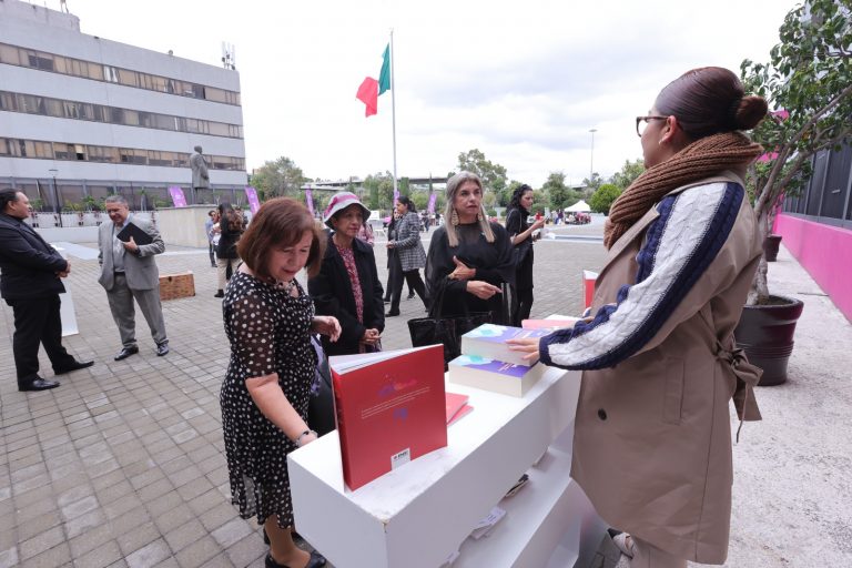 Evento titulado 70 años del voto de las Mujeres en México: Forjadoras de la Democracia.