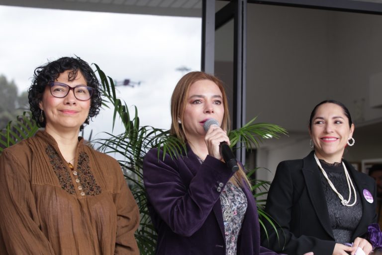 Evento titulado 70 años del voto de las Mujeres en México: Forjadoras de la Democracia.