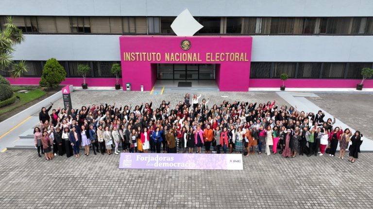 Evento titulado 70 años del voto de las Mujeres en México: Forjadoras de la Democracia.