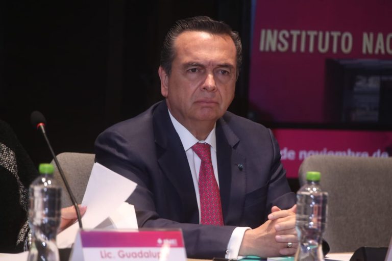 Luis Antonio Montes de Oca Presidente del Consejo directivo del Colegio de Notarios de la Ciudad de México.