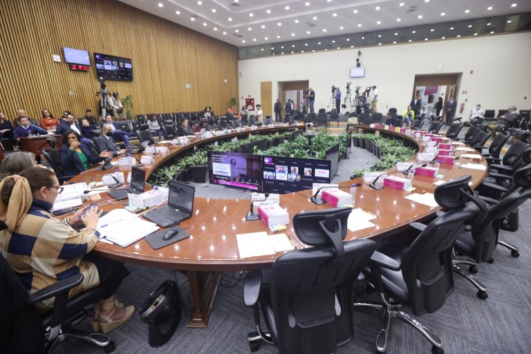 Reanudación de la Sesión Ordinaria del Consejo General.