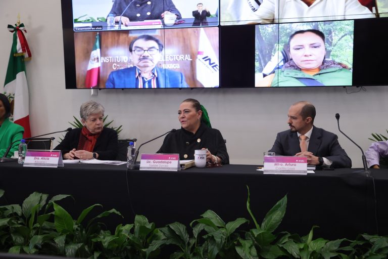 Acto protocolario de la firma de convenio marco de colaboración que celebran el INE y la SRE.