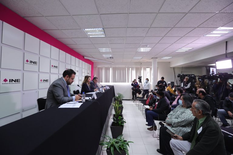 Conferencia de prensa sobre la campaña de credencialización 2023-2024.