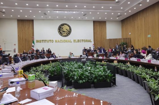 Botón para acceder a la cápsula de audio del Resumen de la sesión del Consejo General del INE