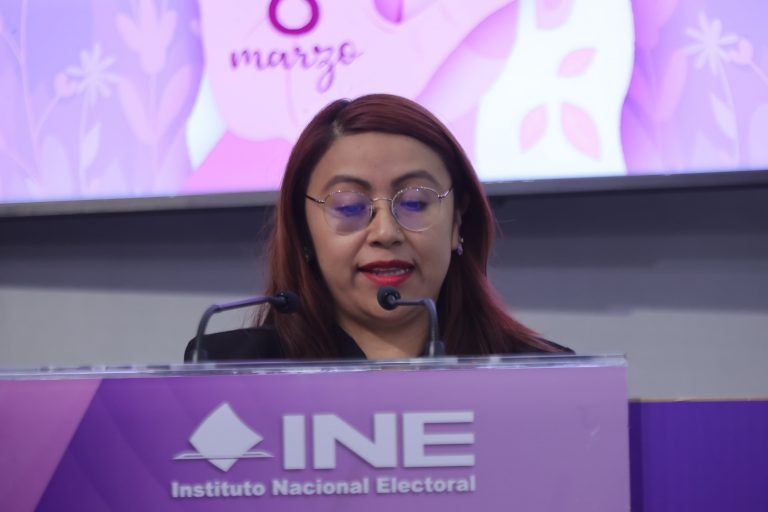 Angélica González Olivas, PRI.