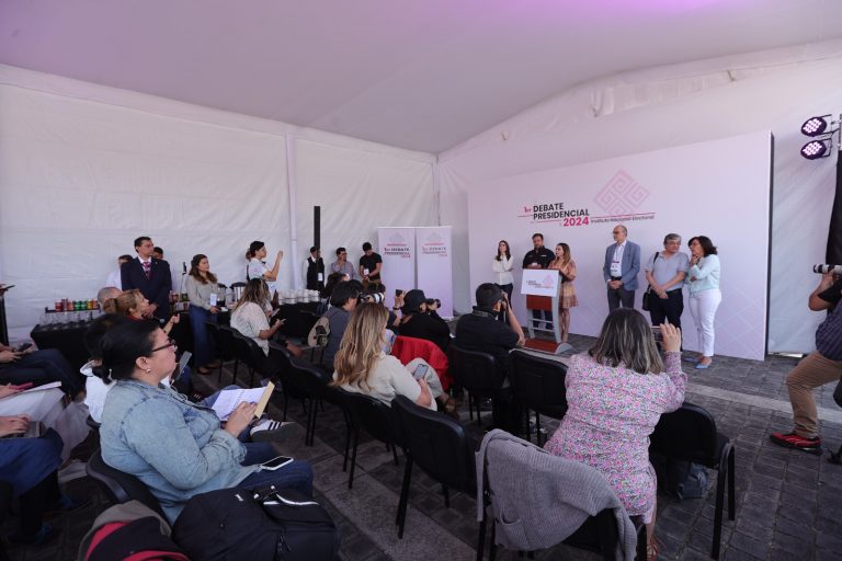 Presentación del Set del Primer Debate Presidencial.