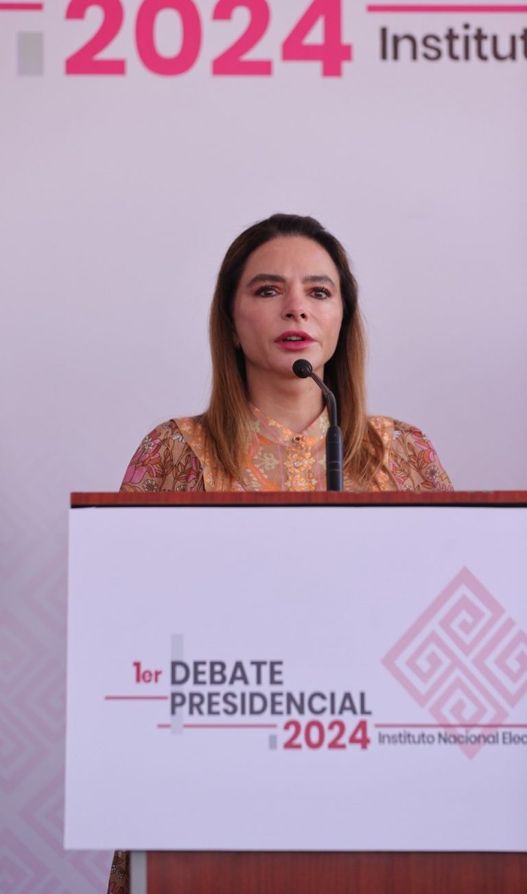 Carla Humphrey Jordan, Consejera Electoral y Presidenta de a Comisión Temporal de Debates del INE.