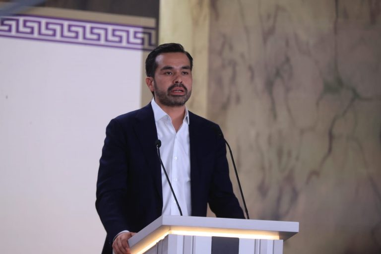 Candidato del Partido "Movimiento Ciudadano".