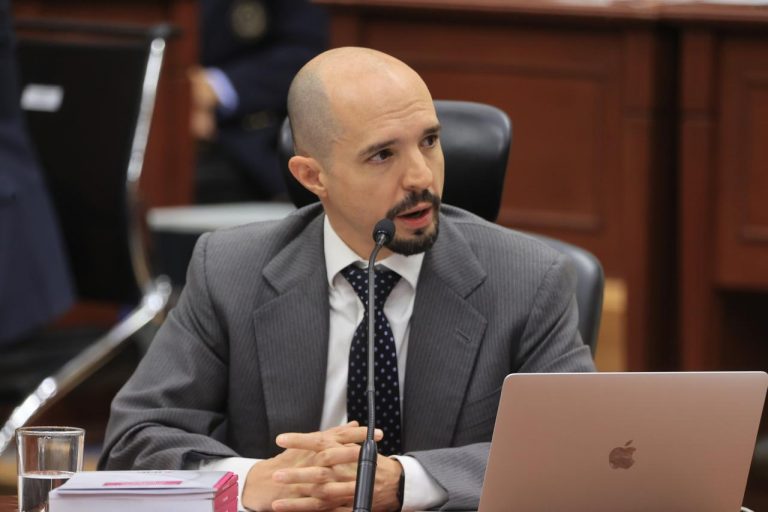 Arturo Castillo Loza, Consejero Electoral.