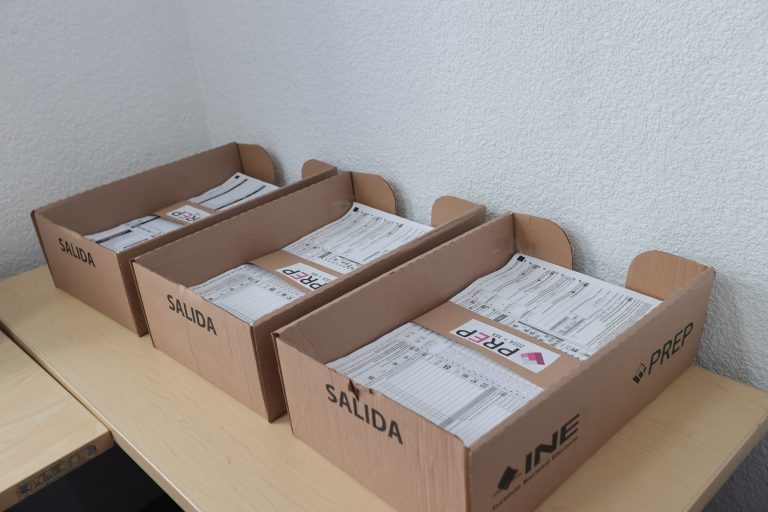 Simulacro Junta Distrital 06 en la Ciudad de México.