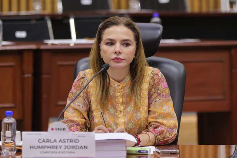 Carla Humphrey Jordan, Consejera Electoral.