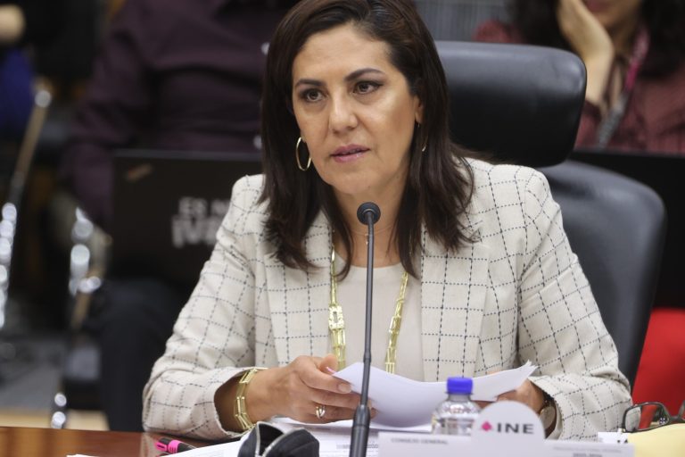 Claudia Zavala Pérez, Consejera Electoral.