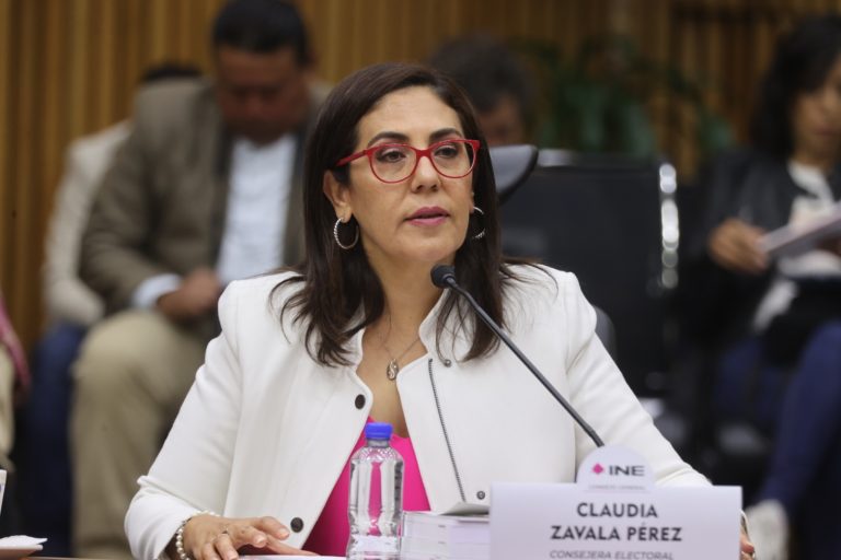 Claudia Zavala Pérez, Consejera Electoral.