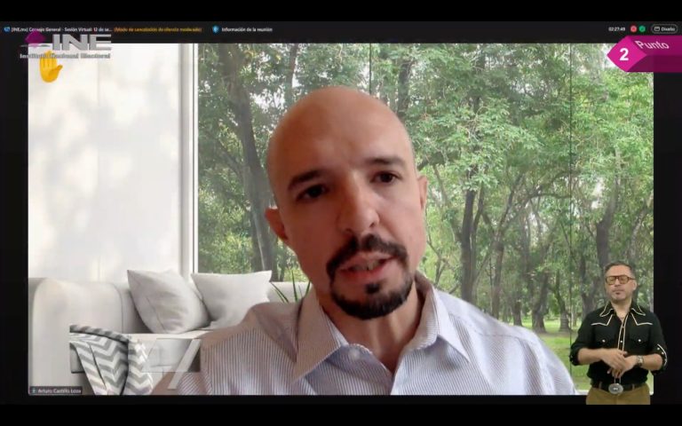 Consejero Electoral Arturo Castillo