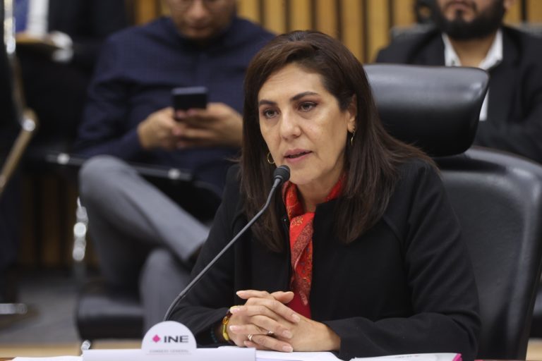 Claudia Zavala Pérez, Consejera Electoral.