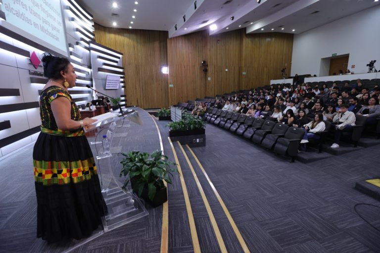 Presentación del cuadernillo: “Democracia e inclusión de las personas LGBTTIQ+”.