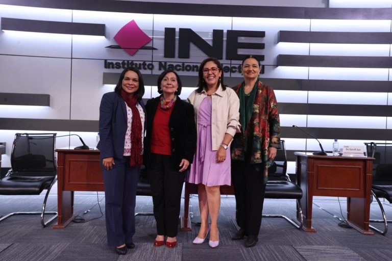 Conversatorio “Mujeres y poder: De la paridad al Gobierno.