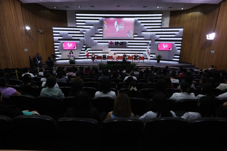 Ceremonia de inauguración: Feria del Libro INE “Género, Inclusión y Democracia” (FLINE).