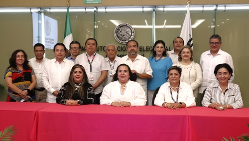 Integrantes del Consejo Local del INE Yucatán