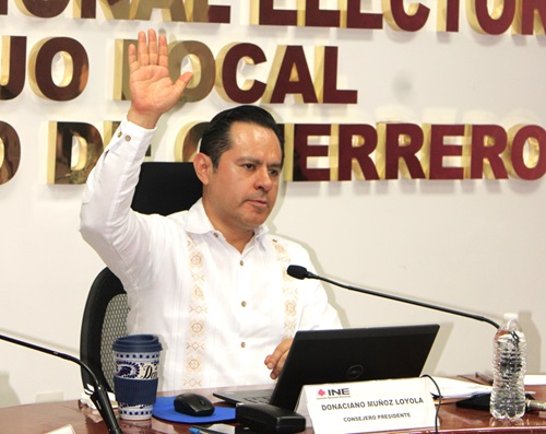 Presidente del Consejo Local del INE en Guerrero, Donaciano Muñoz Loyola.