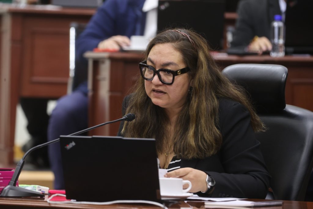 Claudia Arlett Espino, Secretaria Ejecutiva.